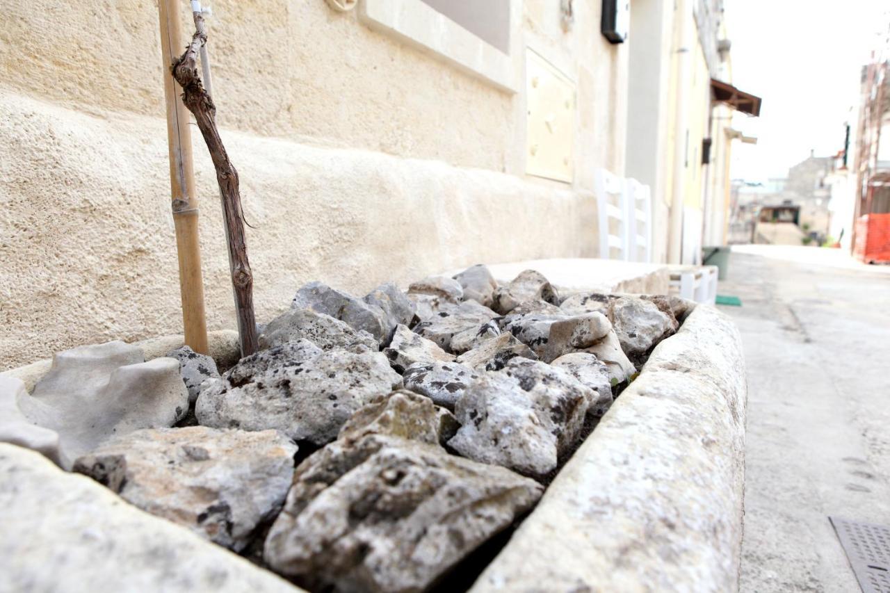 La Pergola Ai Sassi Bed and Breakfast Matera Buitenkant foto