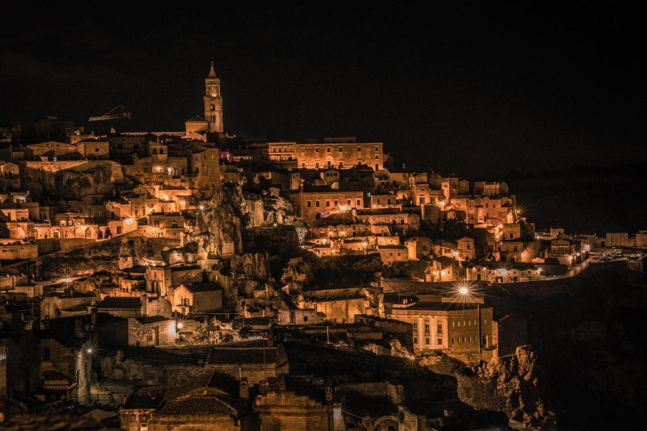 La Pergola Ai Sassi Bed and Breakfast Matera Buitenkant foto