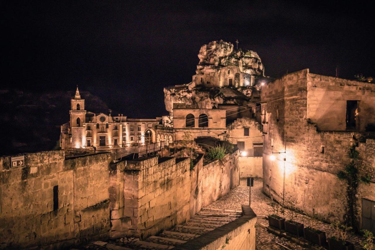 La Pergola Ai Sassi Bed and Breakfast Matera Buitenkant foto